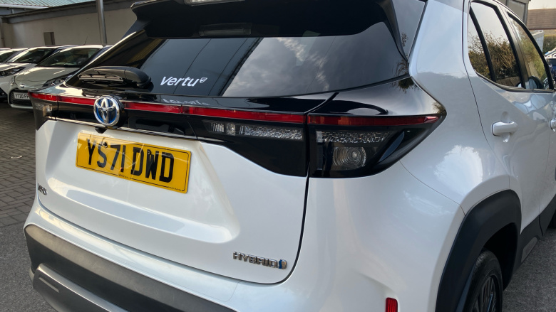 Toyota Yaris Cross 1.5 Hybrid Excel 5dr CVT Hybrid Estate